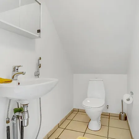 1 Bedroom Stunning In 格林斯泰兹