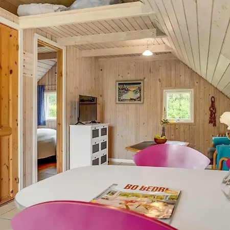 1 Bedroom Stunning In Holiday home Grindsted